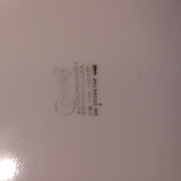 Corelle by Corning 4 peice place setting butterfly design - Picture 8 of 8